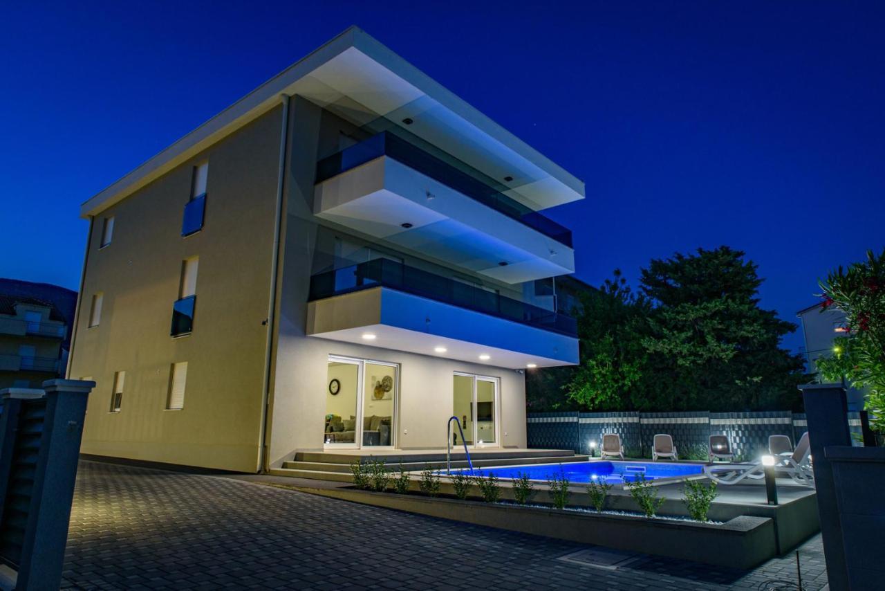 Seka Apartments With A Pool Kastela Exterior photo
